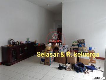 Rumah Dempet Dua Luas Tanah 180 SHM Murah, 1950 SH