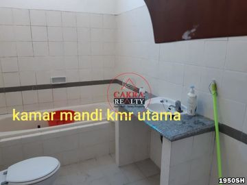 Rumah Dempet Dua Luas Tanah 180 SHM Murah, 1950 SH