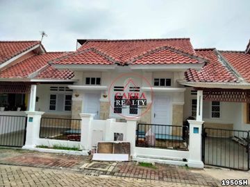 Rumah Dempet Dua Luas Tanah 180 SHM Murah, 1950 SH