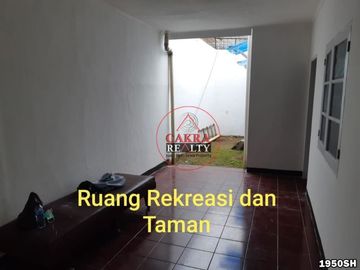 Rumah Dempet Dua Luas Tanah 180 SHM Murah, 1950 SH