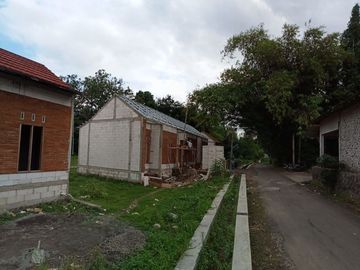 Rumah Etnik Jawa dengan Pintu Gebyok 200 Jt-an, Sisa 3 UNIT!