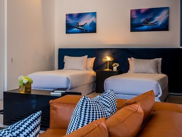 Pier 57 Unit 309