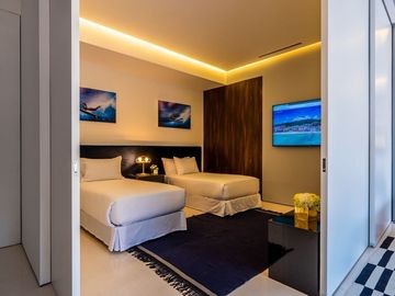 Pier 57 Unit 309
