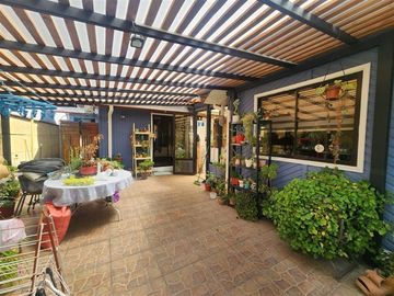 Casa en Venta en JARDIN DE LA ESMERALDA -