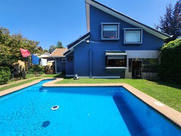 Casa en Venta en JARDIN DE LA ESMERALDA -