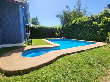 Casa en Venta en JARDIN DE LA ESMERALDA -