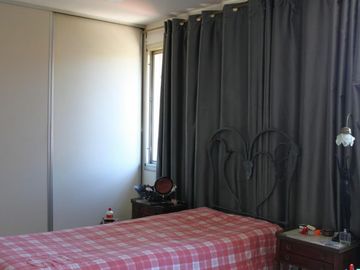 Excelente casa- VICENTE LOPEZ