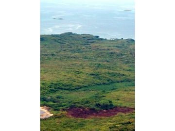 Se Venden 40 Hectáreas Isla Paradisiaca Archip Las Perlas USD30$xM2