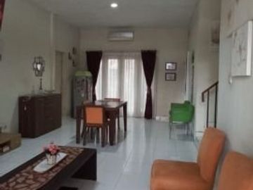JaMelda Rumah 2 Lantai Siap Huni Cantik dan Terawat