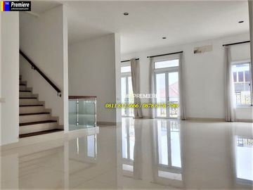 RUMAH CLUSTER ROYAL GADING MANSION KELAPA GADING FULL RENOVASI