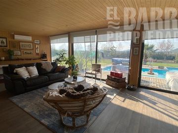 Casa en Venta en Las Brisas de Chicureo