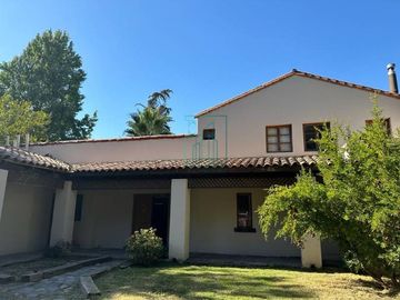 ALAMOS DE LIRAY GRAN CASA CON PISCINA