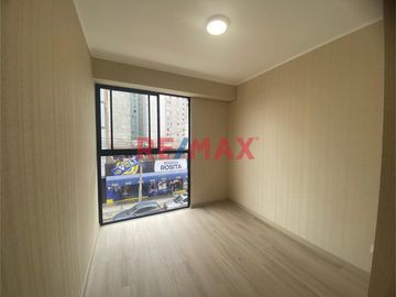 ¡Conecta con la ciudad, vive cerca de todo!

Este moderno departamento se ubica en uno de los mejores puntos del Distrito de San Miguel, rodeado de