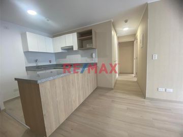 ¡Conecta con la ciudad, vive cerca de todo!

Este moderno departamento se ubica en uno de los mejores puntos del Distrito de San Miguel, rodeado de
