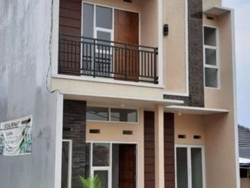 Rumah 2 lantai harga terjangkau lokasi strategis