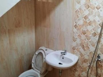 Rumah 2 lantai harga terjangkau lokasi strategis