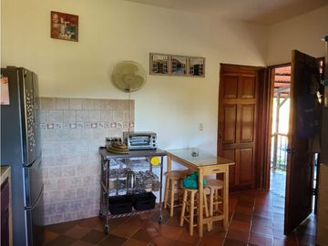 Propiedad y terreno de 7.6 hectáreas