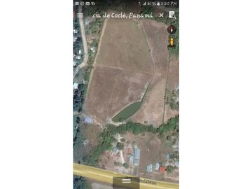 Propiedad y terreno de 7.6 hectáreas