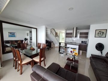casa en venta en alfaguara. Cod V4984