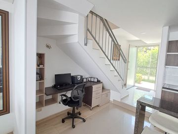 casa en venta en alfaguara. Cod V4984