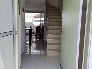 casa en venta en alfaguara. Cod V4984