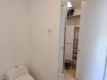 casa en venta en alfaguara. Cod V4984