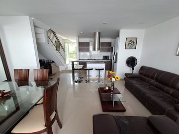casa en venta en alfaguara. Cod V4984