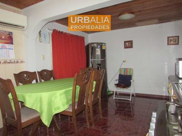 HERMOSA CASA EN VILLA DOÑA FRANCISCA. CHILLÁN