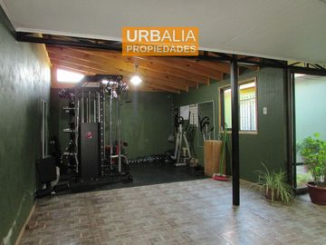 HERMOSA CASA EN VILLA DOÑA FRANCISCA. CHILLÁN