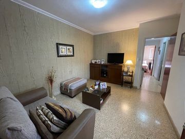 Chalet P.H. 3 Ambientes con Quincho