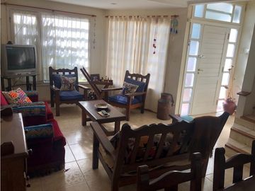 Chalet 4 ambientes en Venta