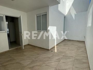VENTA CASA  EN VISTA AZUL CORREGIDORA