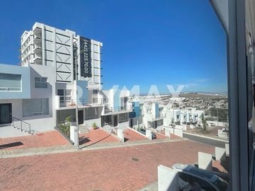 VENTA CASA  EN VISTA AZUL CORREGIDORA