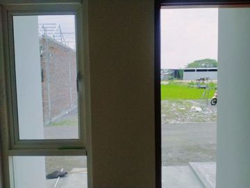 HEBOH RUMAH TEPI JALAN GIWANGAN HANYA 400 JUTAAN !