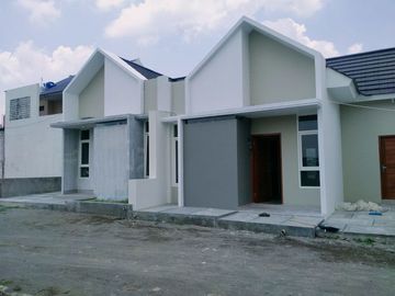 HEBOH RUMAH TEPI JALAN GIWANGAN HANYA 400 JUTAAN !