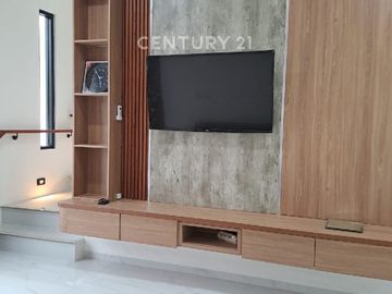 Dijual Rumah Mewah  Sudah Renovasi Di Bintaro Jaya Tangsel