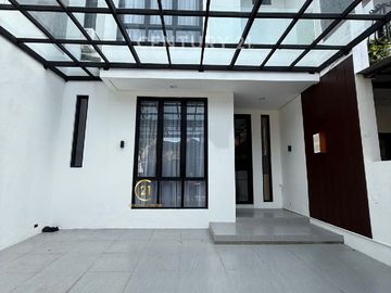 Dijual Rumah Mewah  Sudah Renovasi Di Bintaro Jaya Tangsel