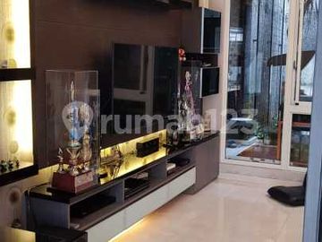 Rumah Dijual Asri Siap Transaksi Lokasi Dekat Fasilitas Lengkap di Alam Sutera