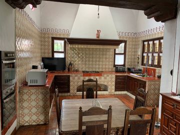 Residencia estilo Cuernavaca