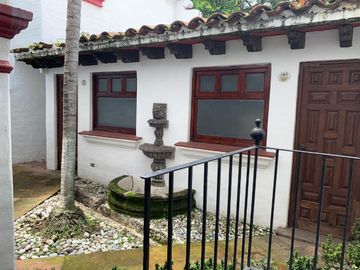 Residencia estilo Cuernavaca