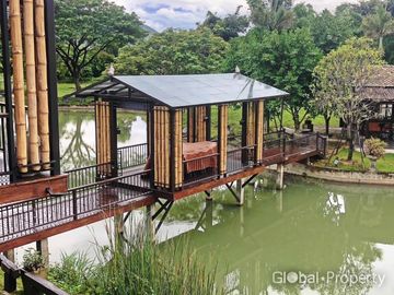 Land with restaurant and guest house for sale