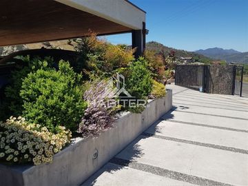 Casa en Venta en Condominio Cerro Cristal