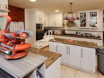 Casa en Venta en Condominio Cerro Cristal