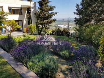 Casa en Venta en Condominio Cerro Cristal