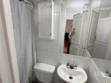 Departamento en venta de 3 dorm. + 2 baños en Providencia
