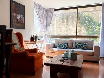 Departamento en venta de 3 dorm. + 2 baños en Providencia
