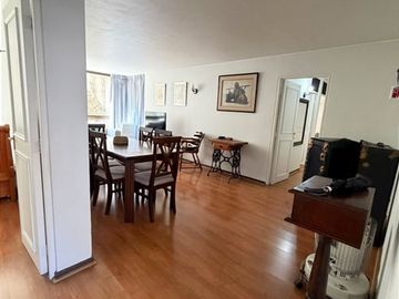 Departamento en venta de 3 dorm. + 2 baños en Providencia
