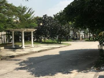 Disewakan rumah vassa terrace vassa residence lippo cikarang