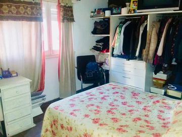 Chalet reciclado en venta- Ituzaingó