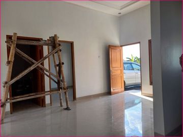 Rumah Siap Huni 2 Kamar Jauh Dari Perkotaan